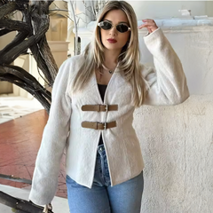 Bouclé-Jacke mit Schnallenverschluss