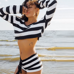 Gestreiftes Zweiteiler-Set mit Crop-Top