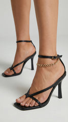 Blanc Fil Heel