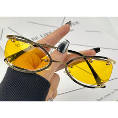 Ovale Sonnenbrille mit Metallrahmen