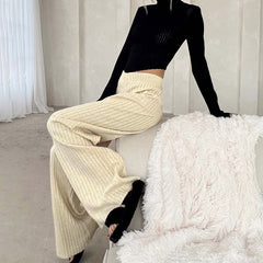 Rippstrick-Hose mit weitem Bein