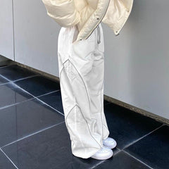 Jogginghose mit weitem Bein