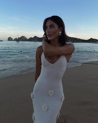 Slipkleid aus Strick mit Rosenapplikationen