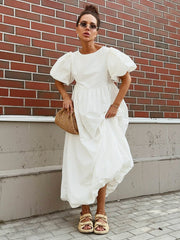 Weißes Baumwoll-Maxikleid mit Puffärmeln