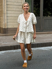 Zweiteiliges Sommer-Set mit Blümchenprint