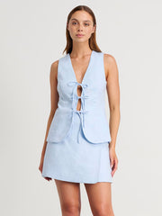 Ärmelloses Weste-Set mit Minirock