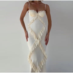 Spaghettiträger-Maxi mit Spitzenrüschen