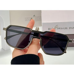 Trendige eckige Sonnenbrille