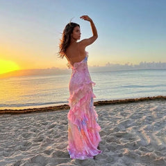 Wellenkleid mit Rüschen