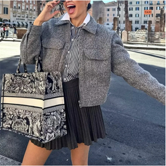 Bouclé Cropped-Jacke