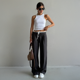 Weite Stoffhose mit Tunnelzug