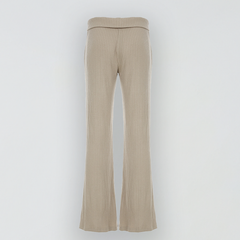 Gerippte Hose mit ausgestelltem Bein