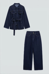 Dunkle Denimjacke mit Gürtel