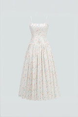 Florales Trägerkleid mit Taillennaht