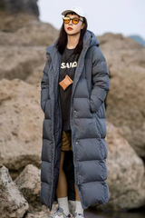 Maxi-Steppjacke mit Kapuze