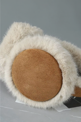 Flauschige Ohrenschützer