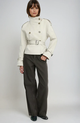 Trenchjacke mit Taillengürtel