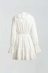 Rüschenkleid mit hohem Kragen