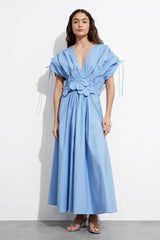 Maxi-Kleid mit 3D-Blume und Taillenschleife