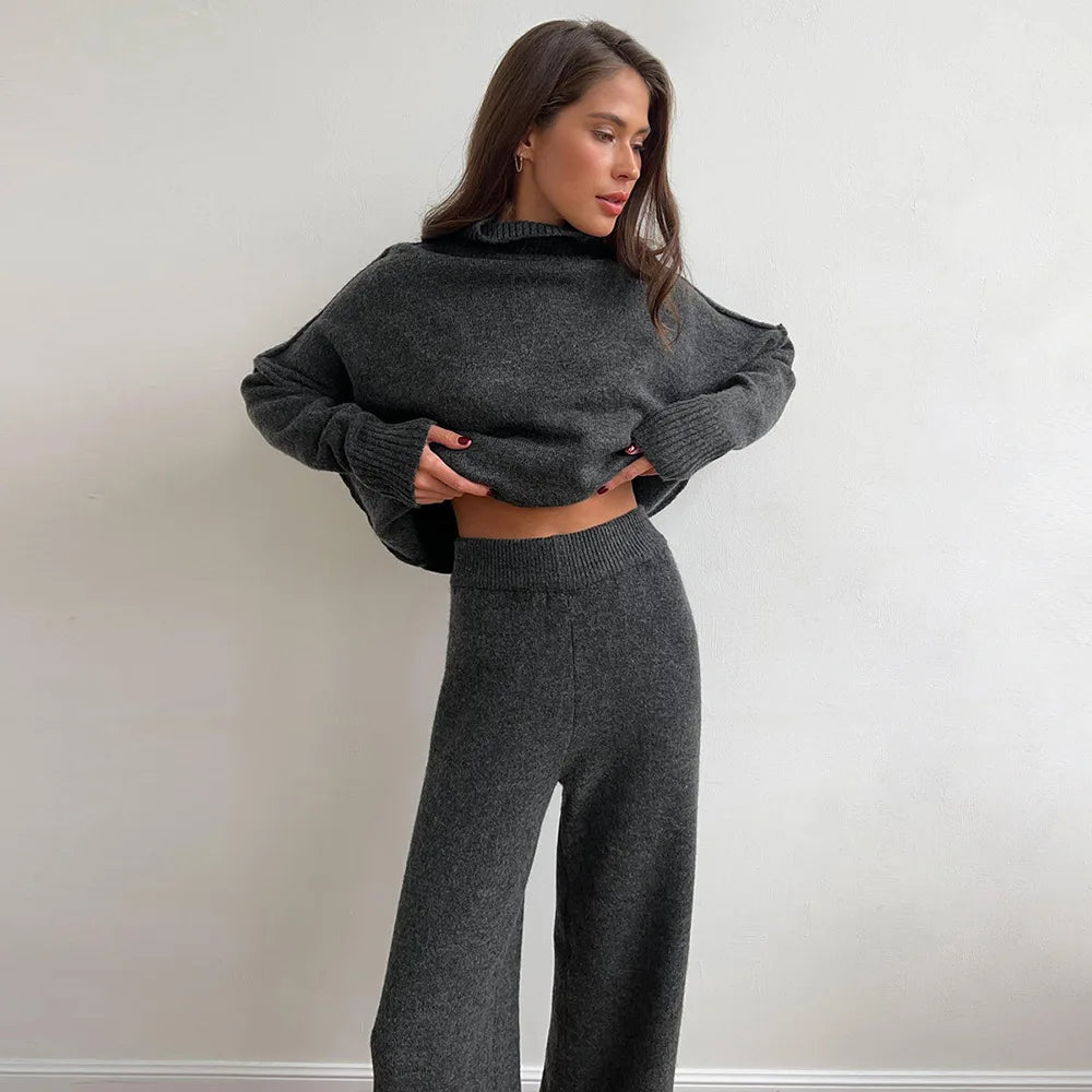 Rollkragenpullover mit Hose | Léa