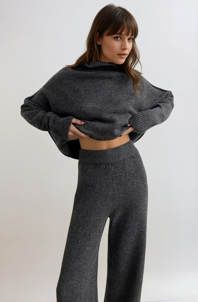 Rollkragenpullover mit Hose | Léa